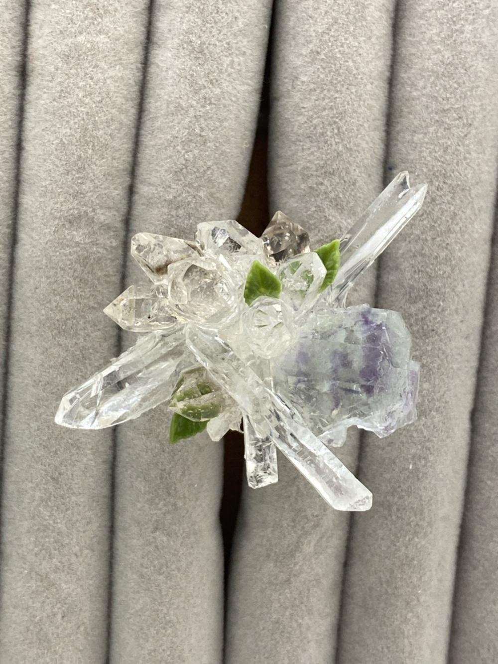 Fluorite & Herkimer Diamond Crystal Cluster Ring | Raw Quartz Statement Ring - Picture 3 of 8
